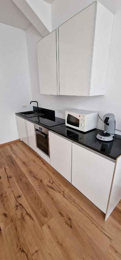 Apartment Mit Parkblick & Massagestuhl لبسيا المظهر الخارجي الصورة